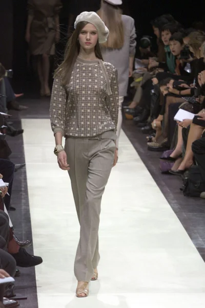 Look 26
